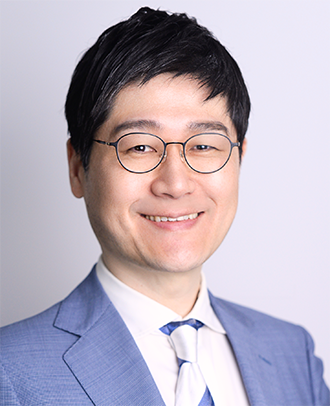 権 成俊